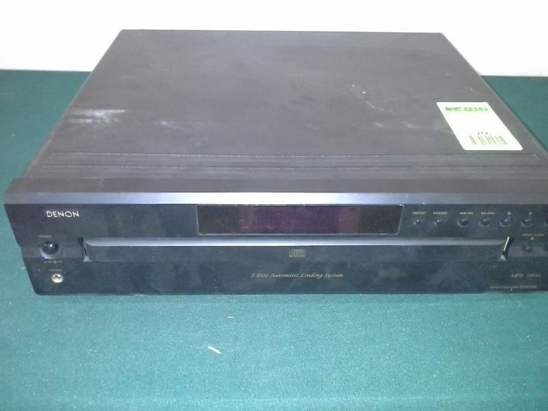 lot 266 image: Disc Changer