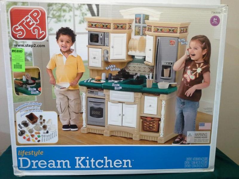 lot 280 image: Step 2 Dream Kitchen
