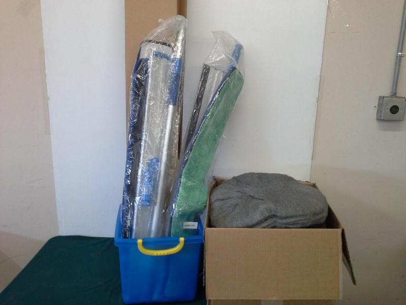 lot 287 image: Misc  Lot Of Cleaning Supplies