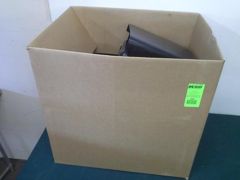 lot 352 image: Paper Shredders