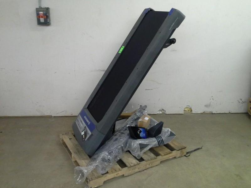 lot 4 image: Horizon Treadmill