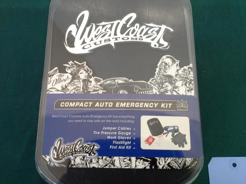 lot 55 image: West Coast Auto Emergency Kit