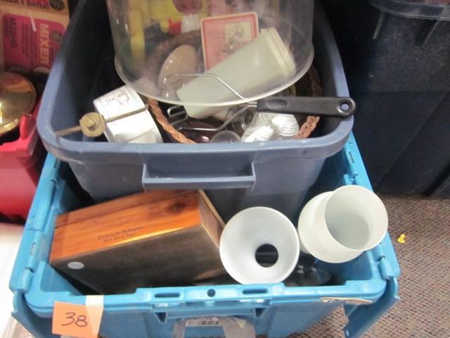 lot 38 image: Bin Full of miscellaneous items, po...