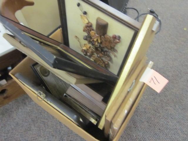 lot 71 image: Box of miscellaneous picture frames...