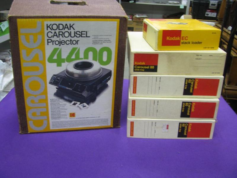 Kodak carosel projector 4400 with f...