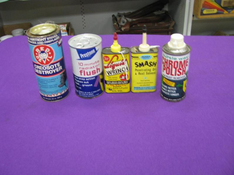misc garage items for display to ad...