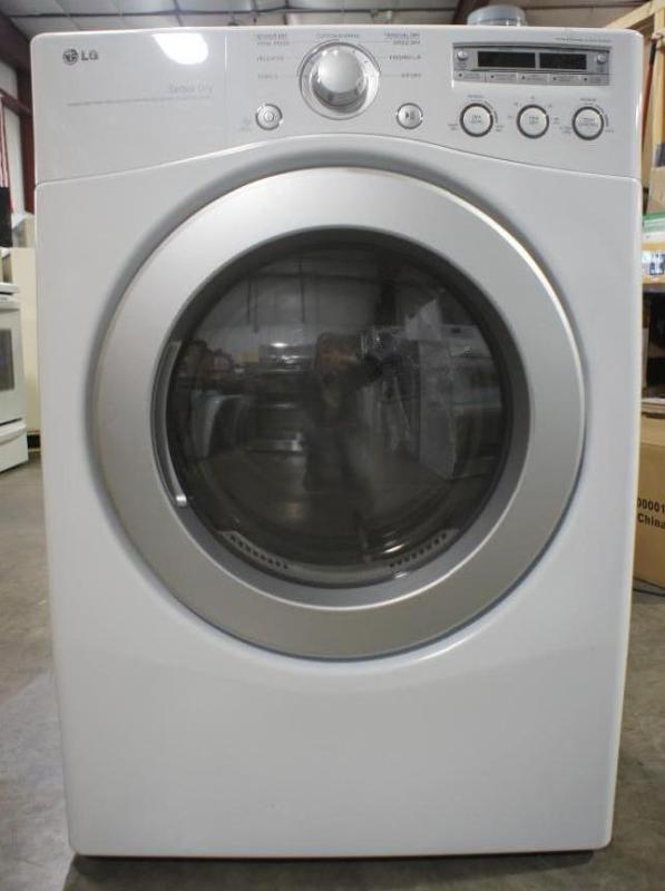 New LG Dryer (DLE2250W) 7.1 cu. ft....