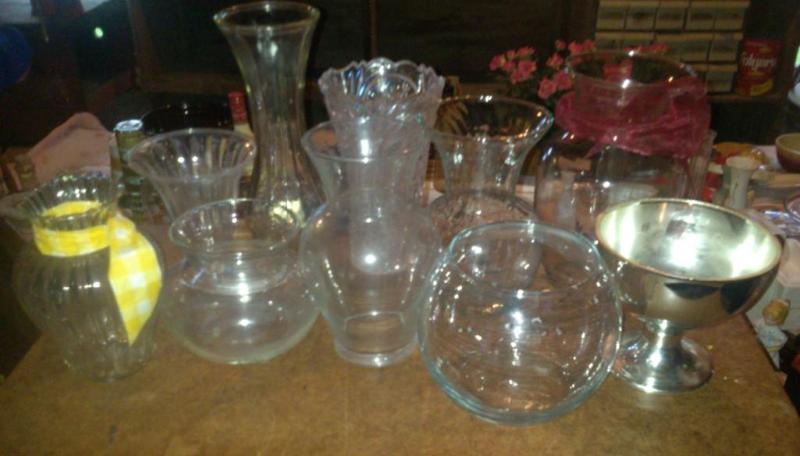 Lat lot of bud vase, other vases...