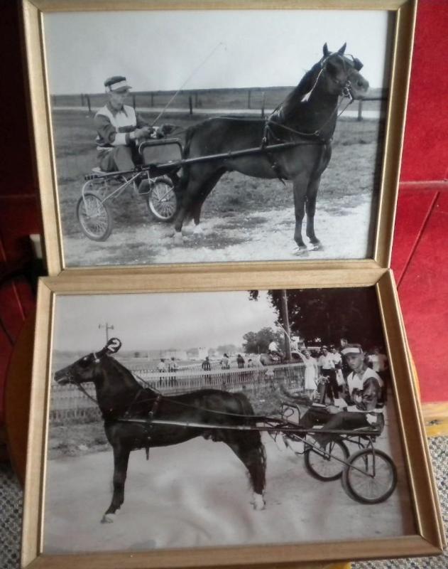 Set of 4 vintage house racing pictu...
