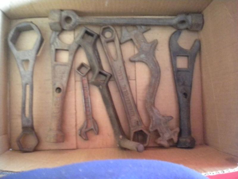 Lot of vintage tools...