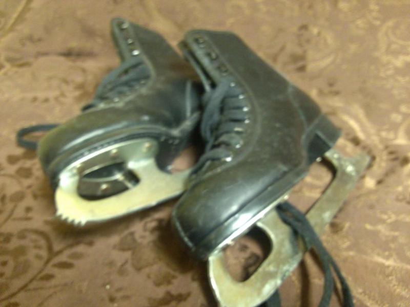 Size 1 Ice Skates...
