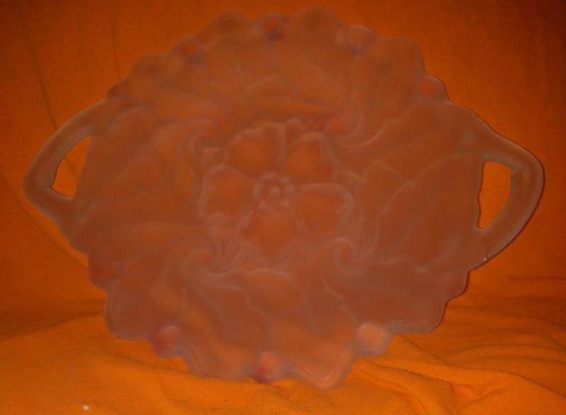 Vintage 10&quot frosted fruit plat...