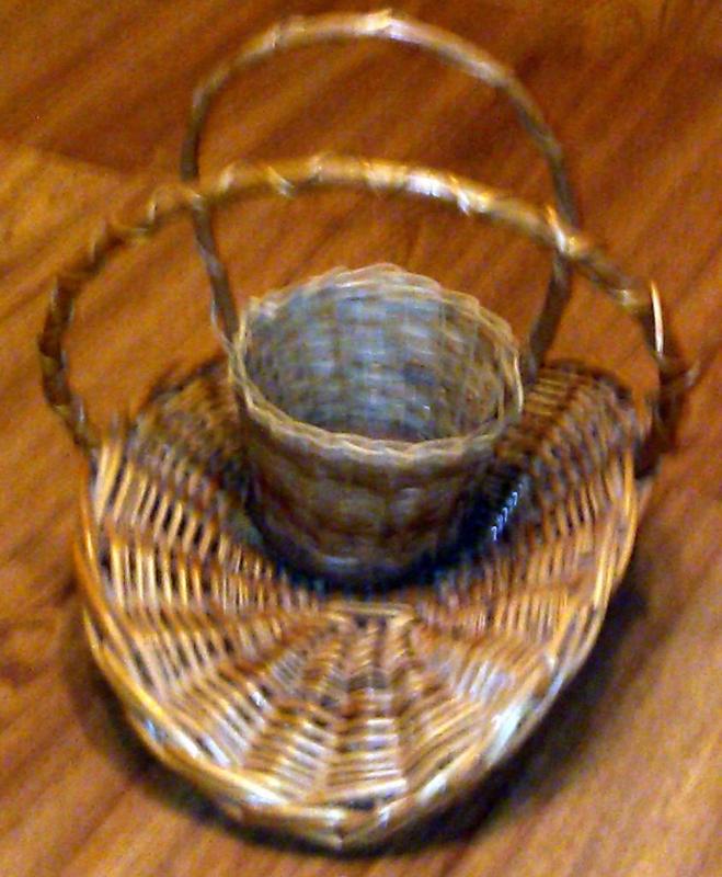 Lot of 4 wicker baskets...