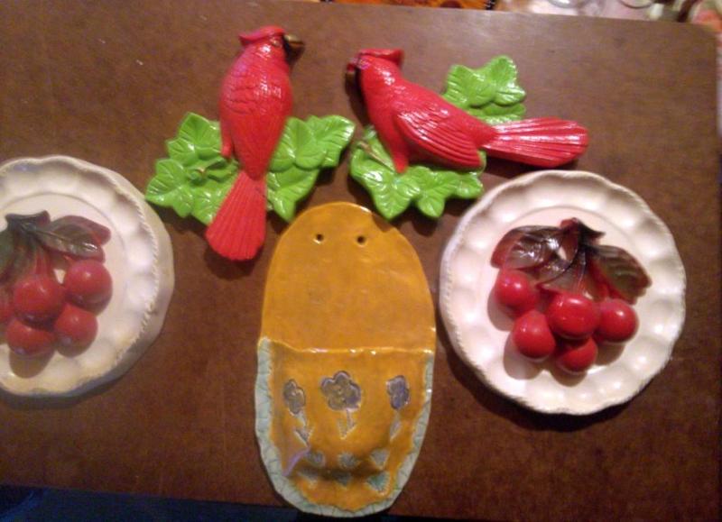 Set of 6 vintage plaster wall hangi...