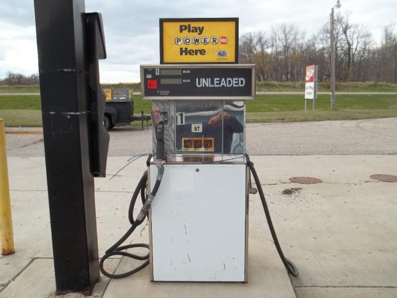 Gas pump Tokheim...