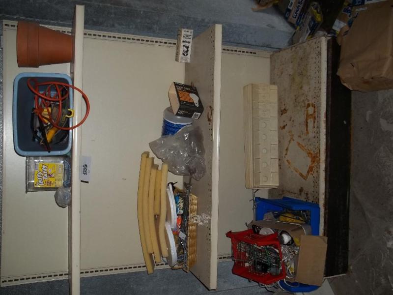Shelf with shelving one sided with ...