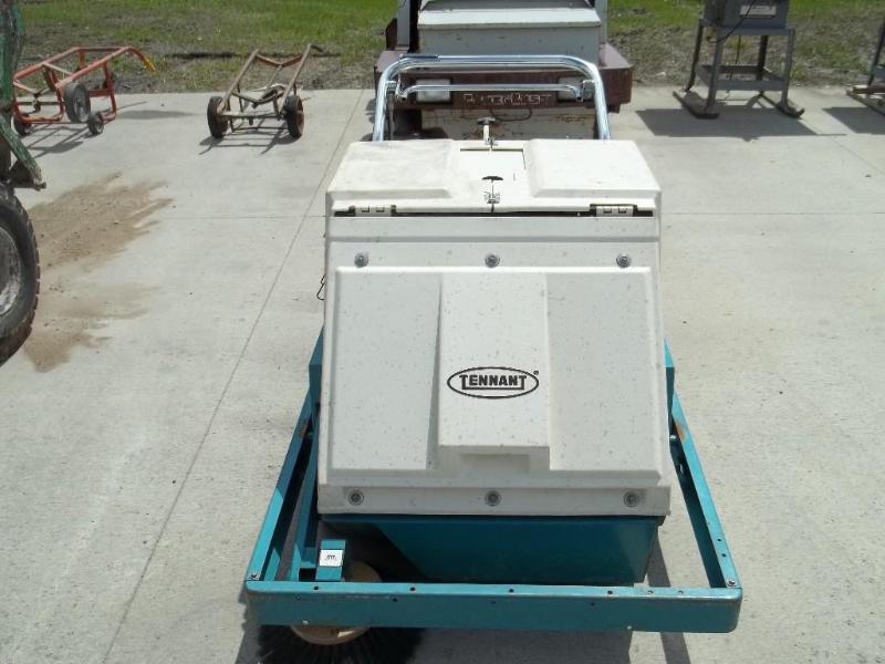Tennant Power Sweeper Model 1186...