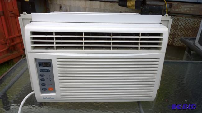 Air Conditioner, Gold Star 6,500btu...