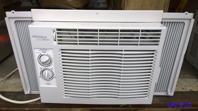 Air Conditioner, SoleusAir 5,000btu...