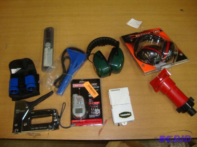 Lot of Miscellaneous, staple gun, d...