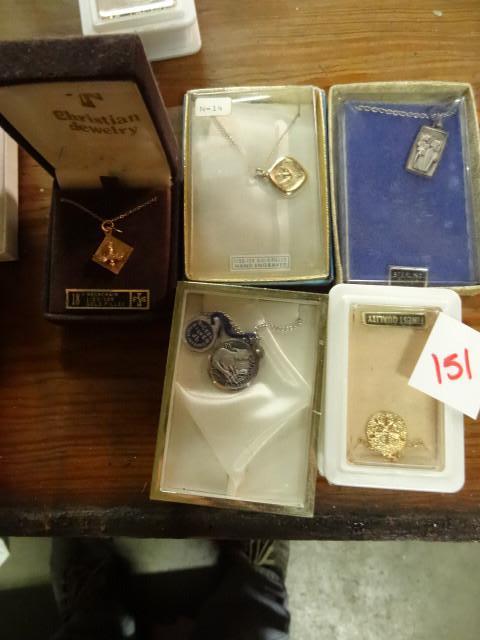 lot 151 image: 5 religious necklaces...