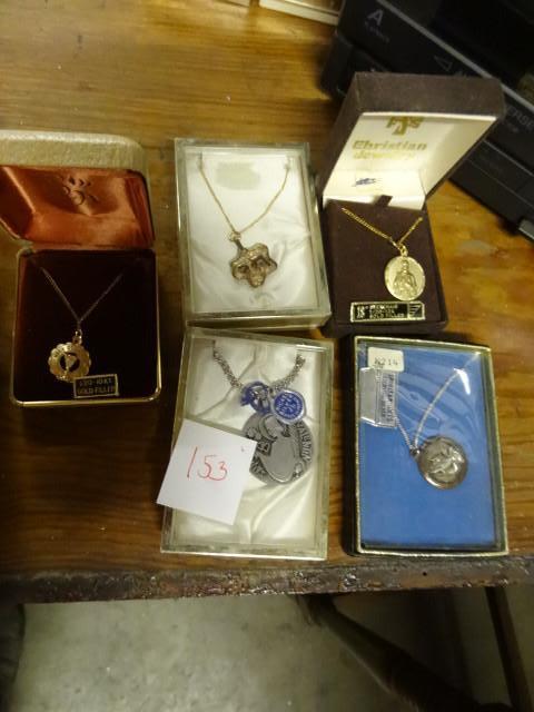 lot 153 image: 5 religious necklaces...