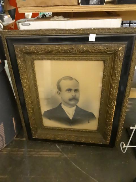 lot 181 image: Vintage photograph in frame. 24 x 3...