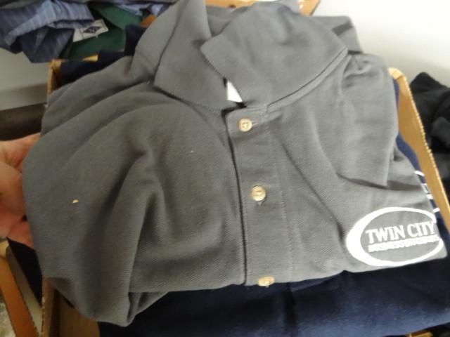 lot 63 image: 5 medium short sleeve shirts. New...