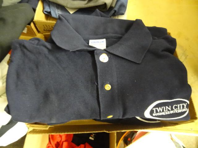 lot 67 image: 6 large short sleeve shirts. New...