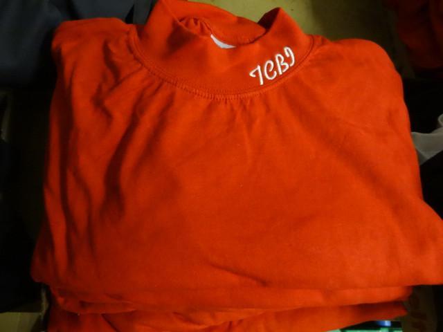 lot 70 image: 10 large long sleeve shirts. New...