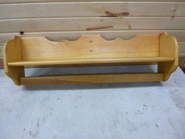 lot 115 image: 36 Shelf...