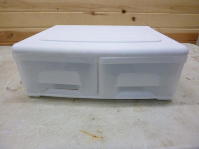 lot 125 image: 2 Drawer Storage Unit 6" X 16&...