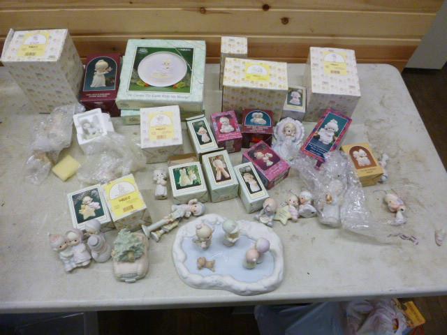 lot 131 image: Large Lot of Miscellaneous Precious...
