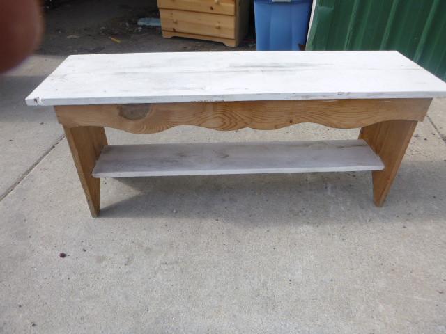 lot 16 image: Garden Bench 19" H X 46" ...