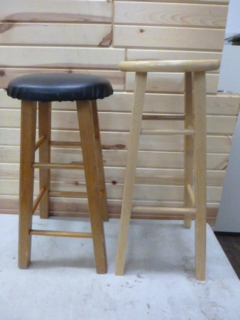 lot 167 image: 2 Stools 26" and 29"...