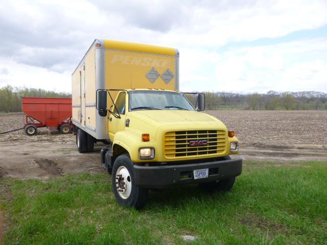 lot 2 image: 1998 GMC C6500 Truck Mileage 138,5...