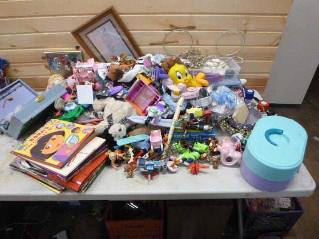 lot 245 image: Large Lot of Miscellaneous Children...