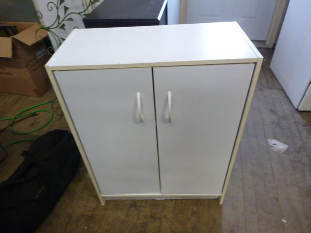 lot 247 image: 2 Door Storage Cabinet 32" X 2...