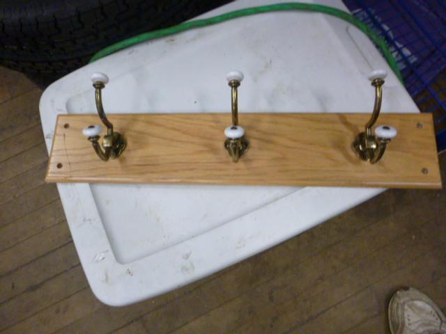 lot 249 image: 24" Coat Rack...