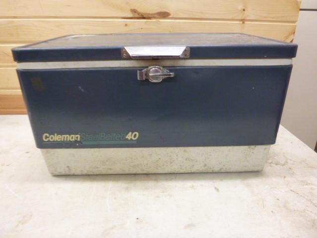 lot 256 image: Coleman Steel Belted 40 Cooler...