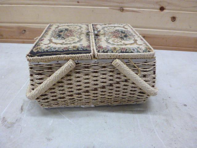 lot 274 image: SewingCraft Basket...
