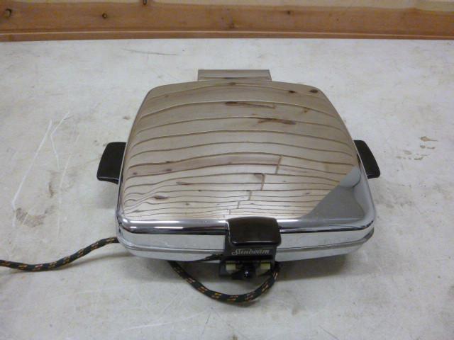 lot 31 image: Sunbeam Waffle Maker Tested and wor...