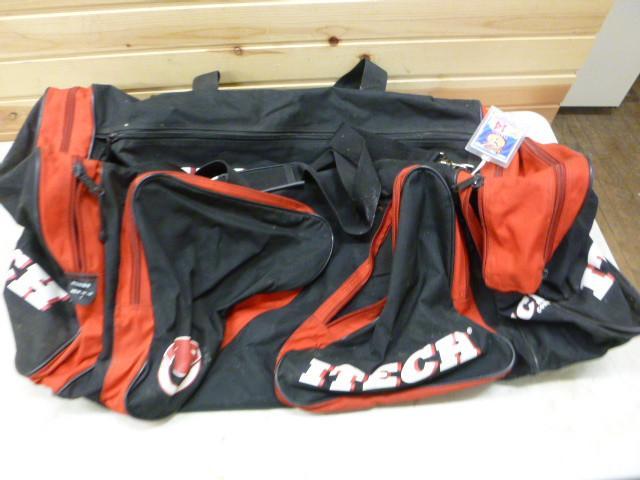lot 55 image: ITech Gear Bag...