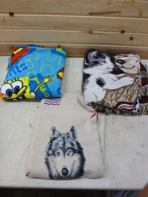 lot 71 image: 3 Blankets...