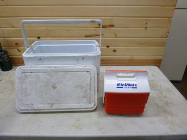 lot 94 image: 2 Coolers 1 hard broken hinges....