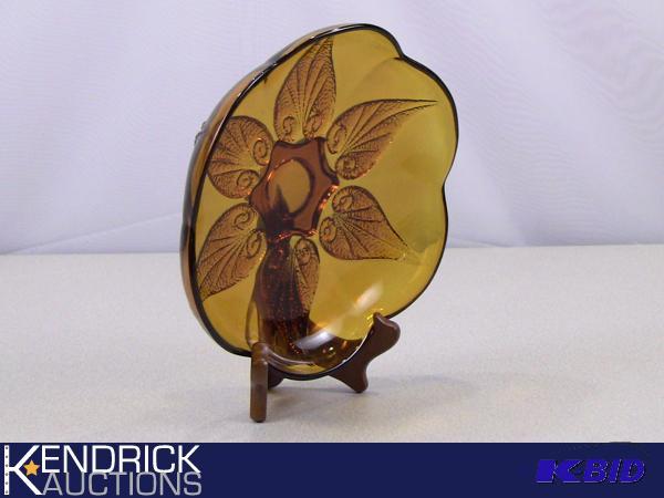 lot 112 image: Amber Depression Glass Serving Tray