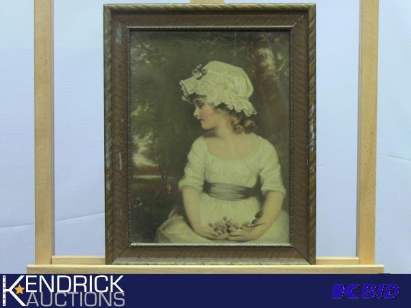lot 40 image: Antique Framed Lithograph of a Young Woman