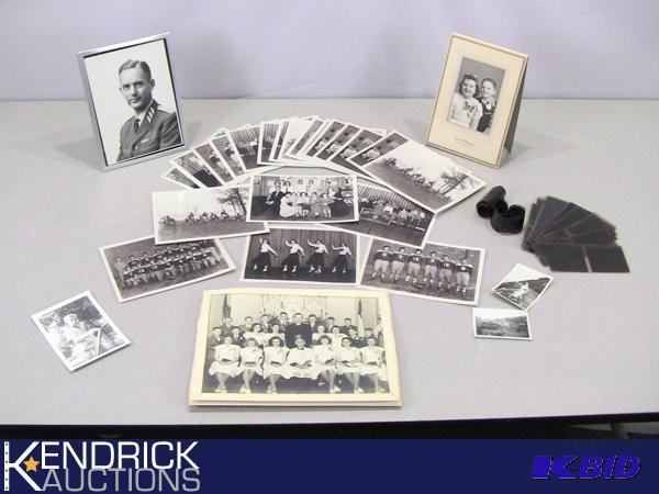 lot 75 image: Large Lot Of Vintage Photos
