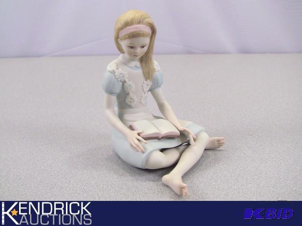 Vintage Cybis Alice In Wonderland Figurine