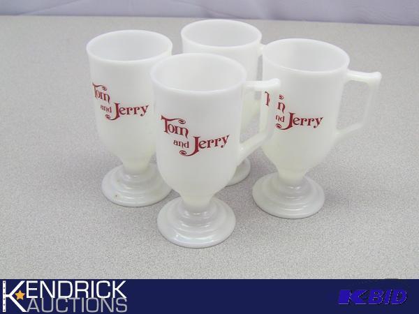 Vintage Lot Of 4 White Bar Tom And Jerry Glasses